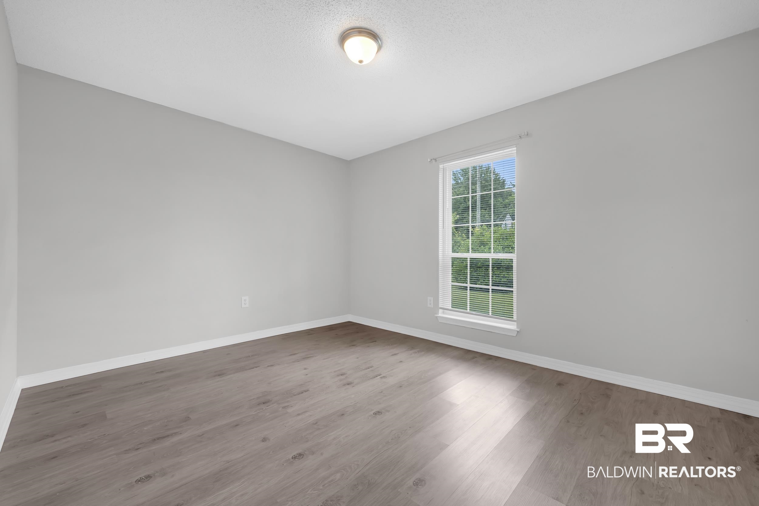 397709 | Photo 21
