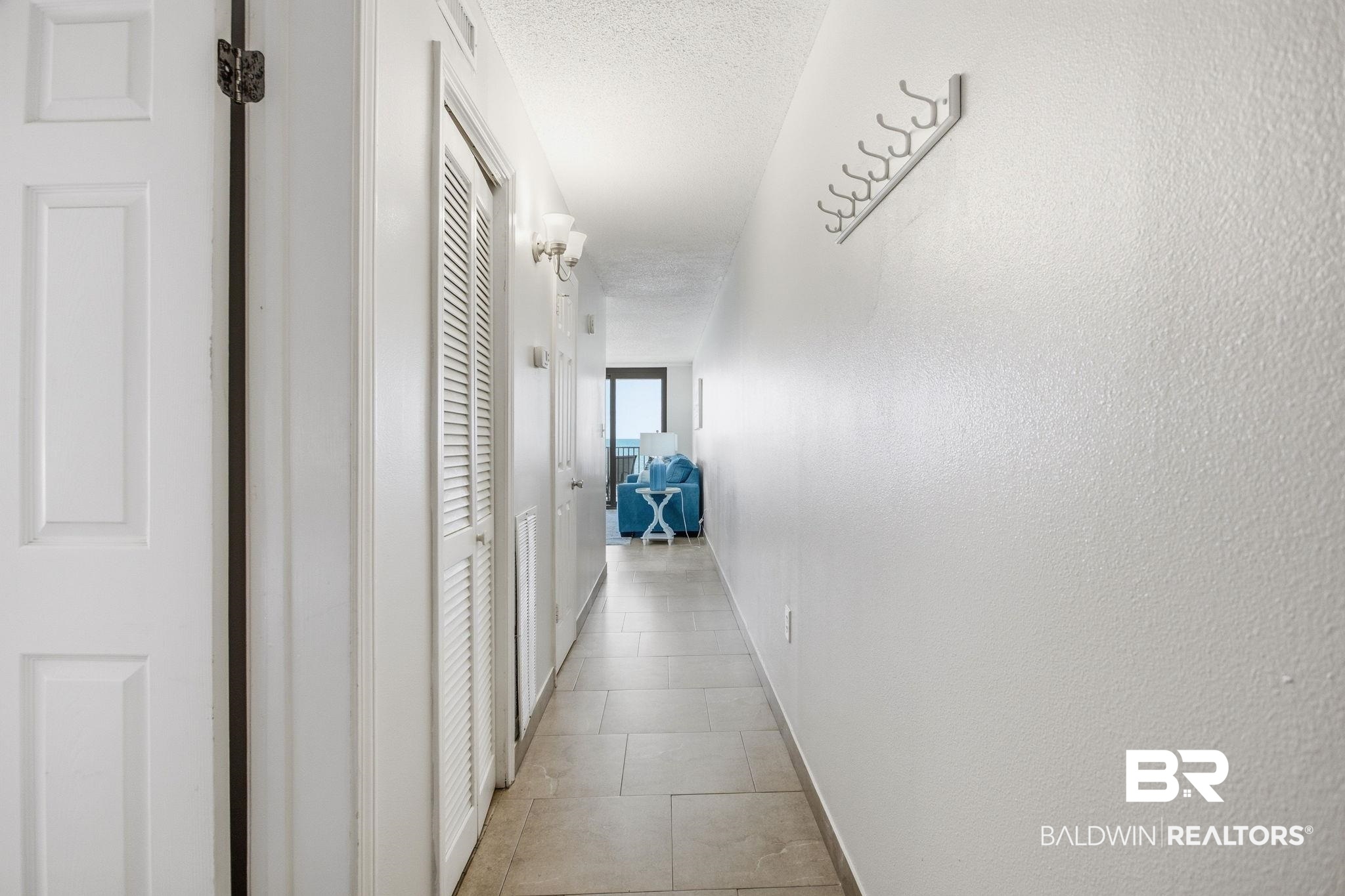 399303 | Photo 2