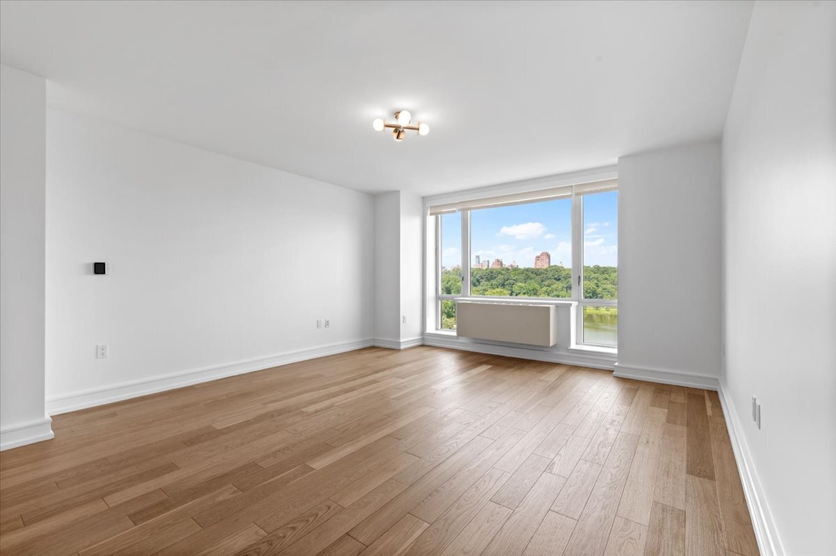 1280 Fifth Avenue 10B Upper East Side New York NY 10029