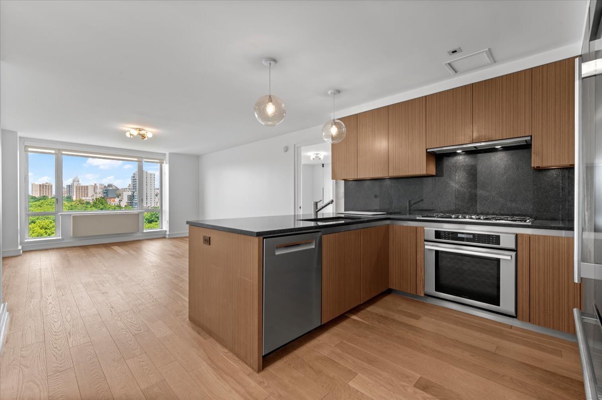 1280 Fifth Avenue 10B Upper East Side New York NY 10029