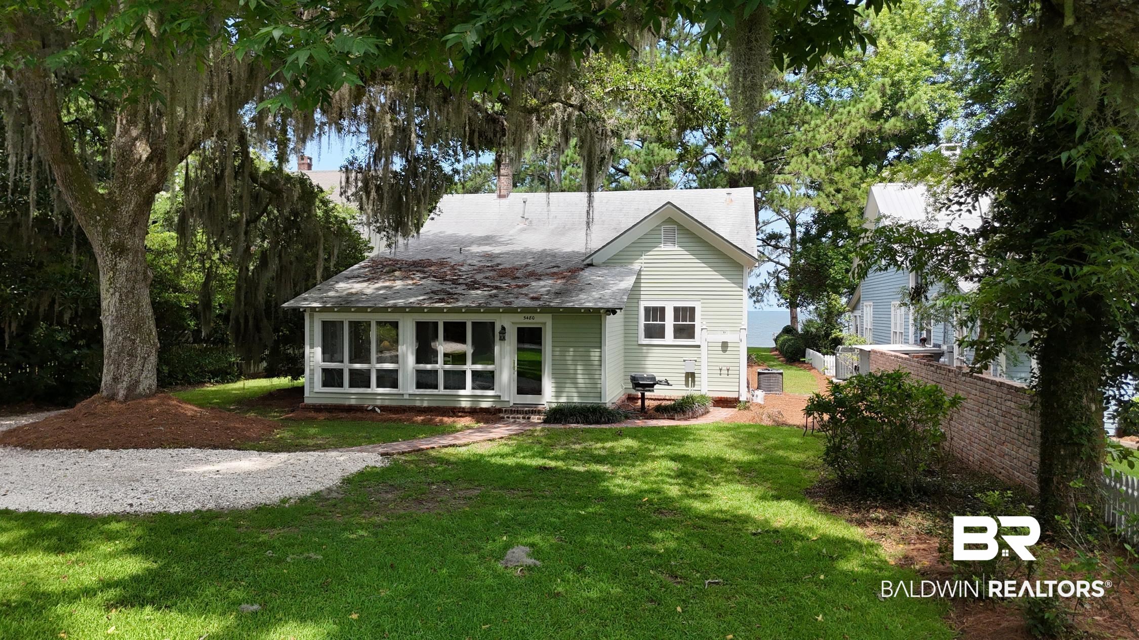 Fairhope High School - Homes for Sale