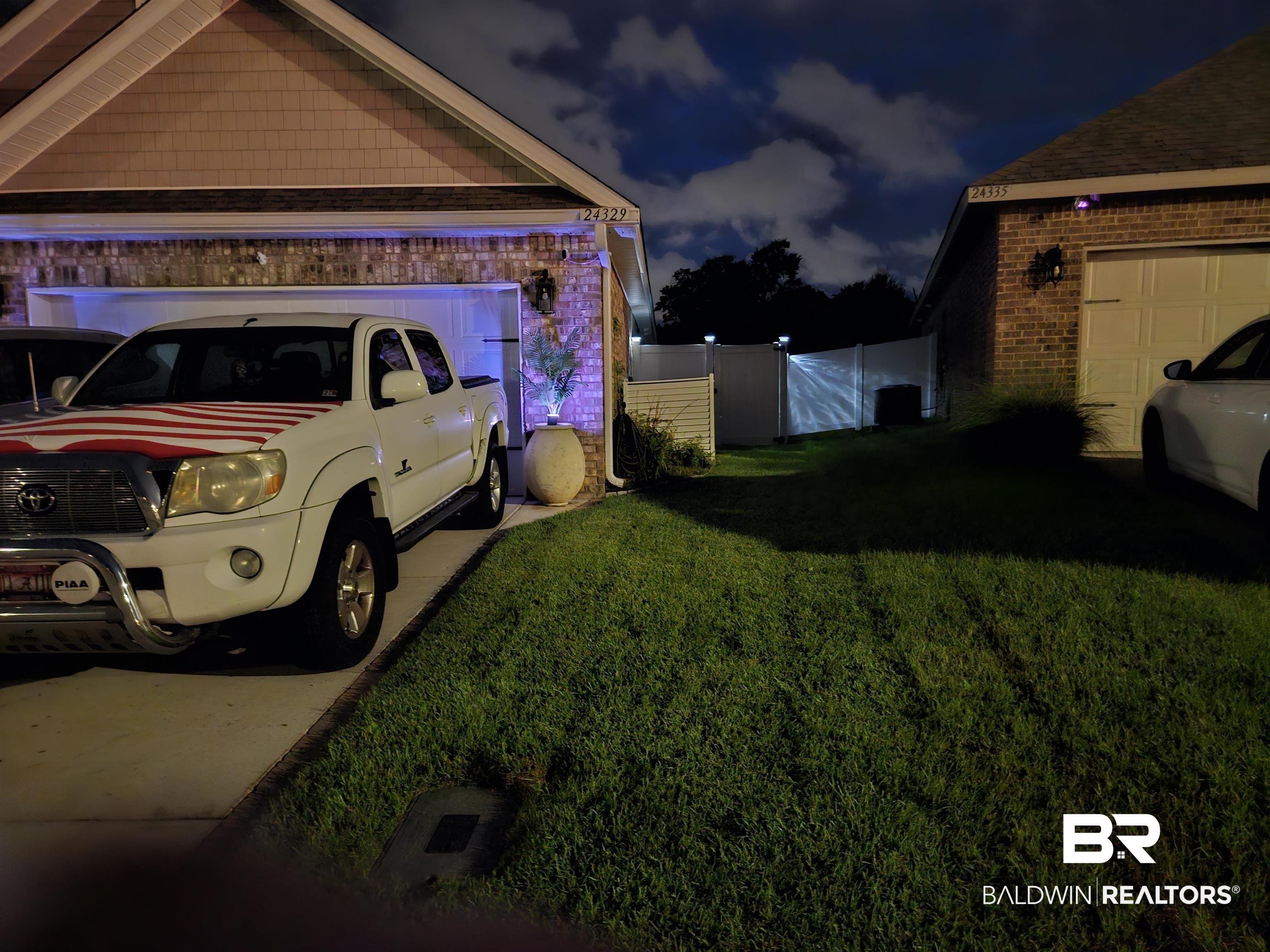 398919 | Photo 91