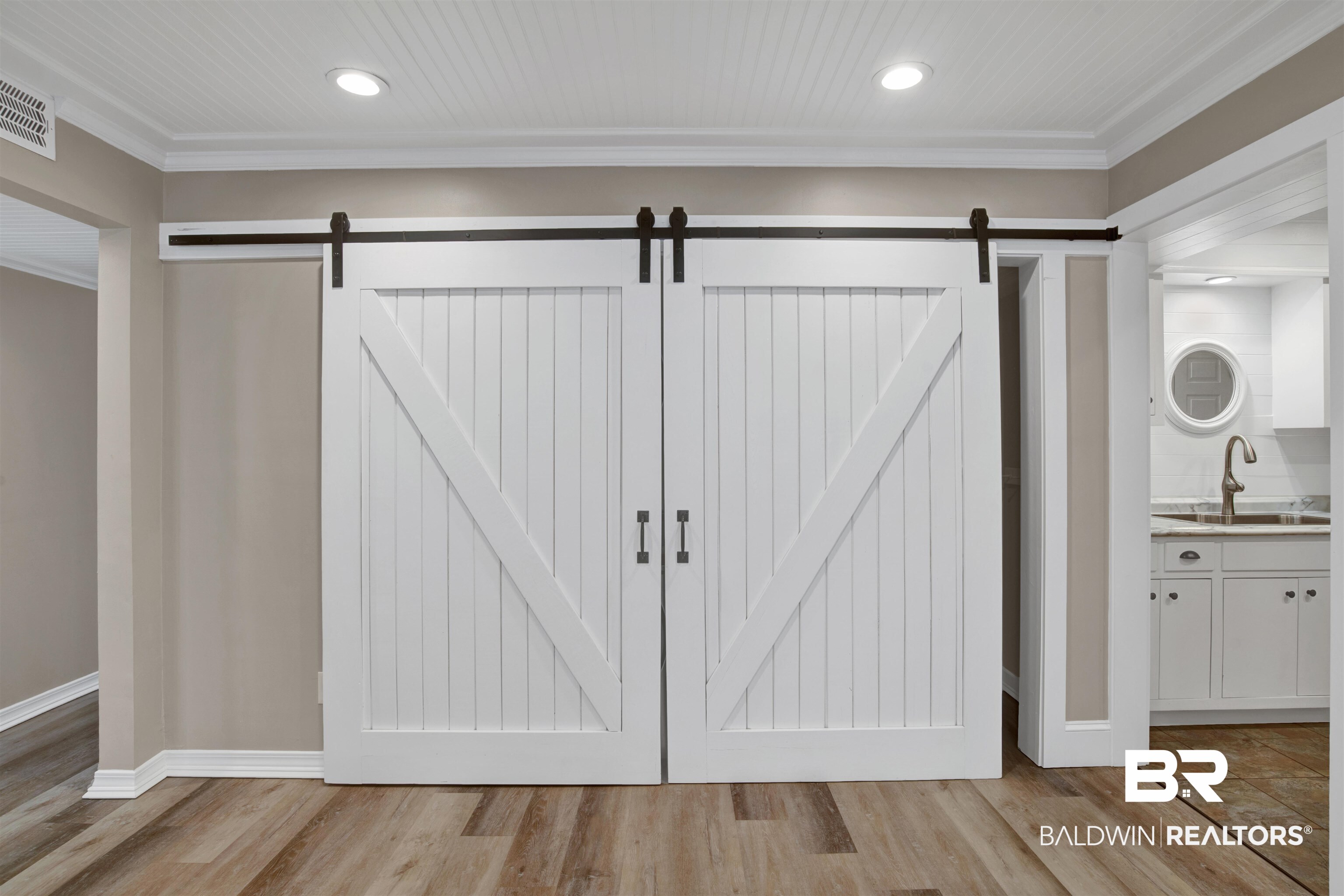 399333 | Photo 22