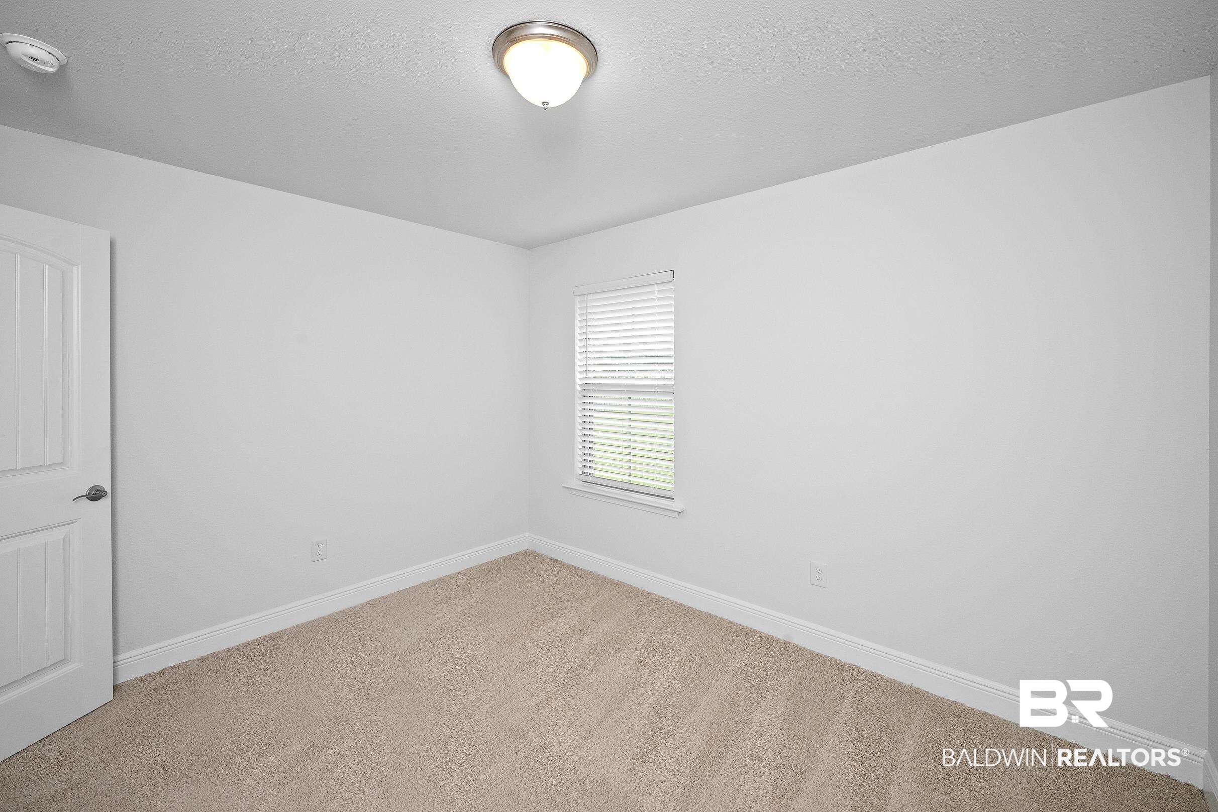 399200 | Photo 21