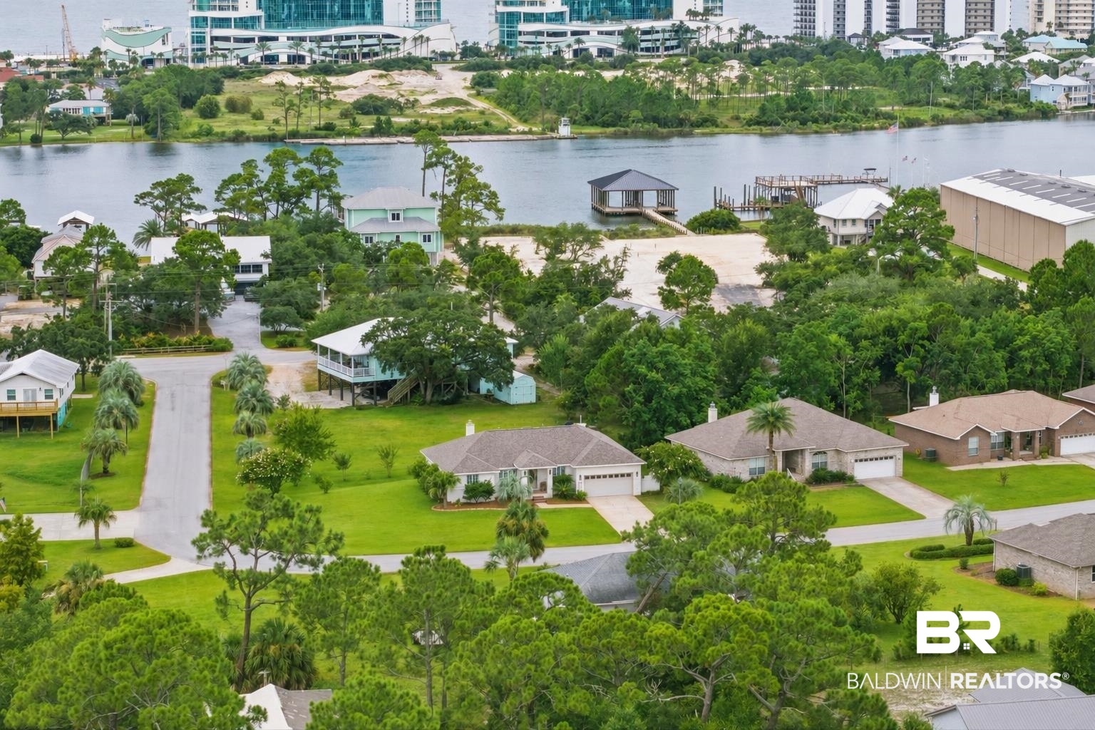 399456 | Photo 32