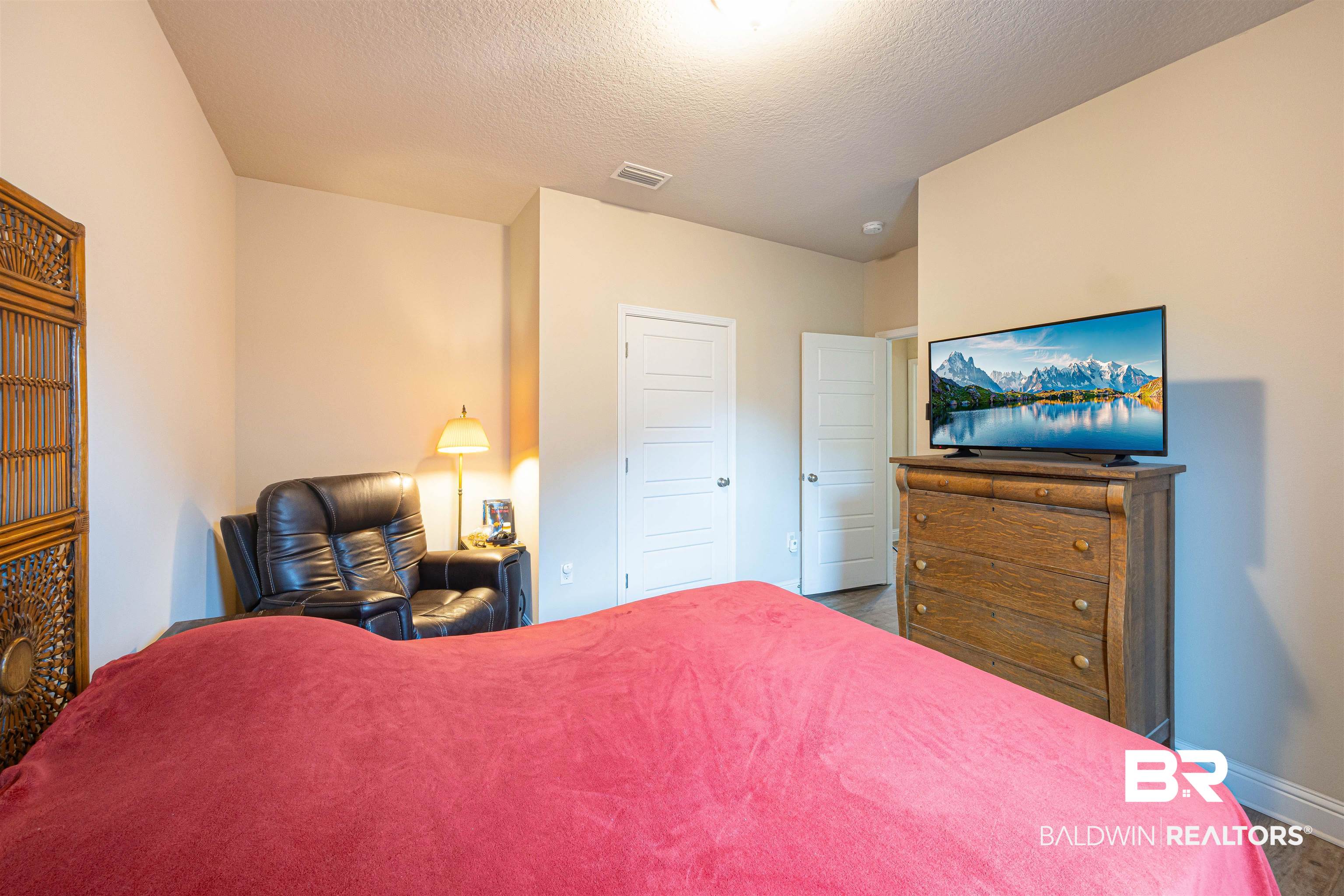 399454 | Photo 26