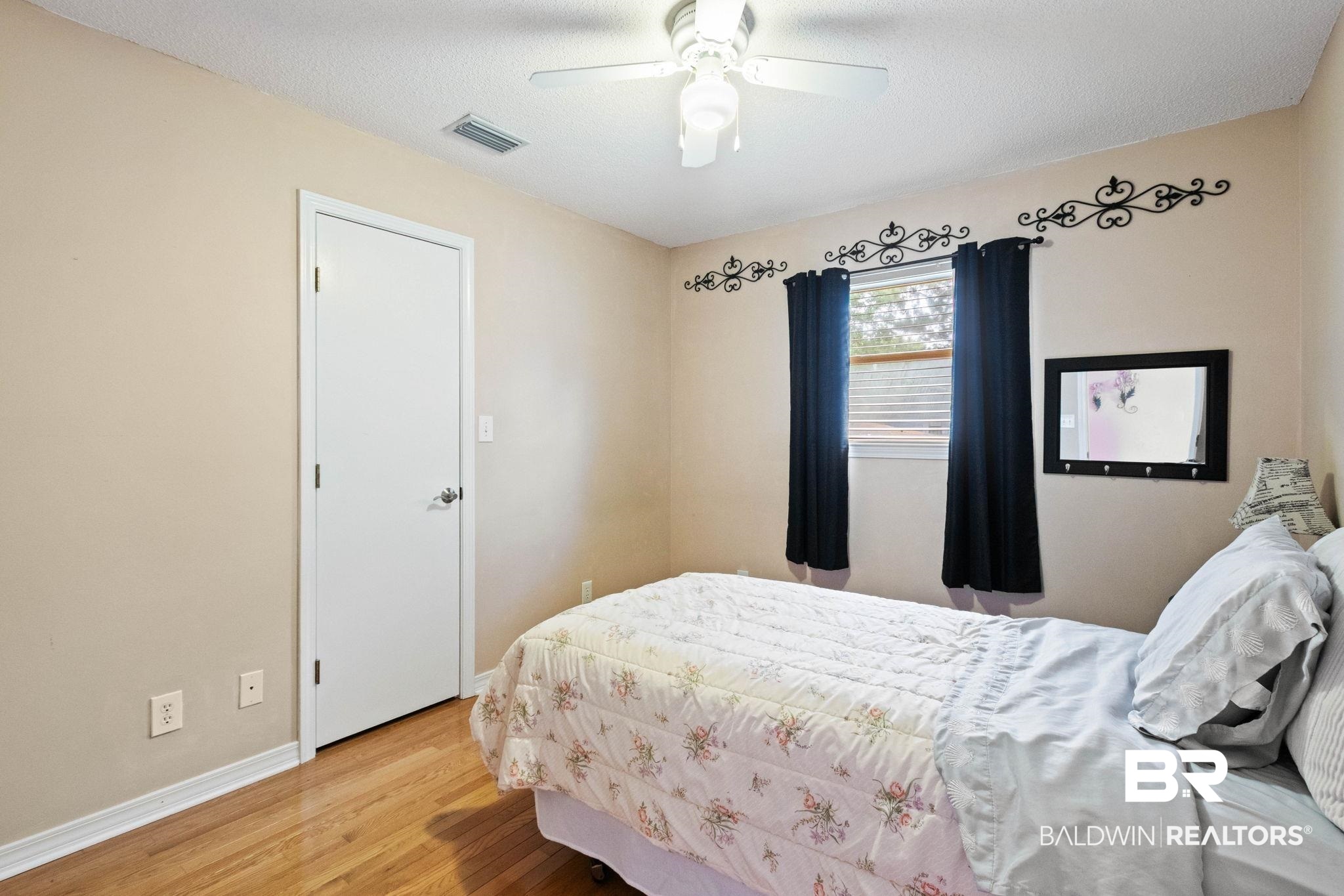 399472 | Photo 29