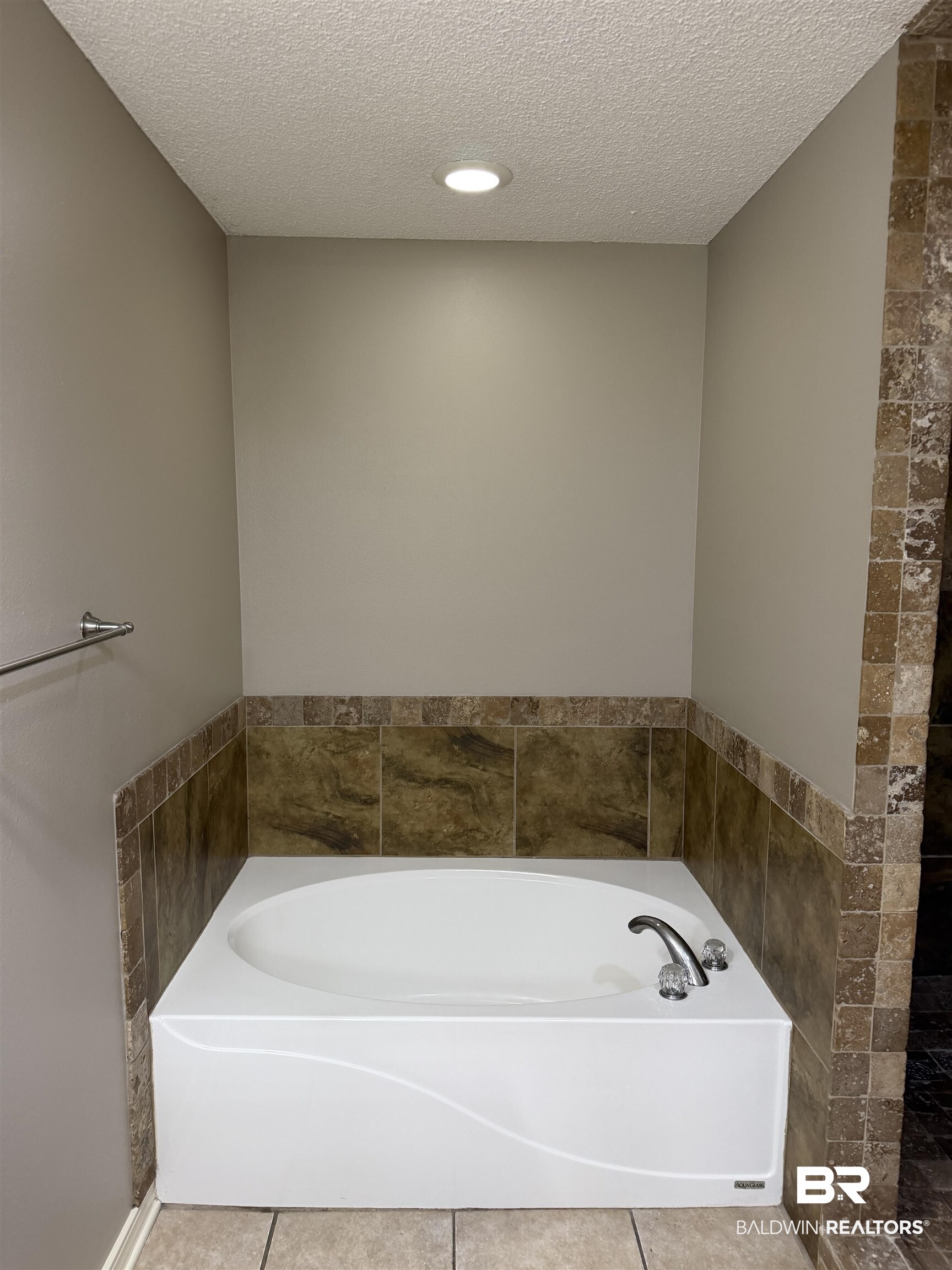 399480 | Photo 13
