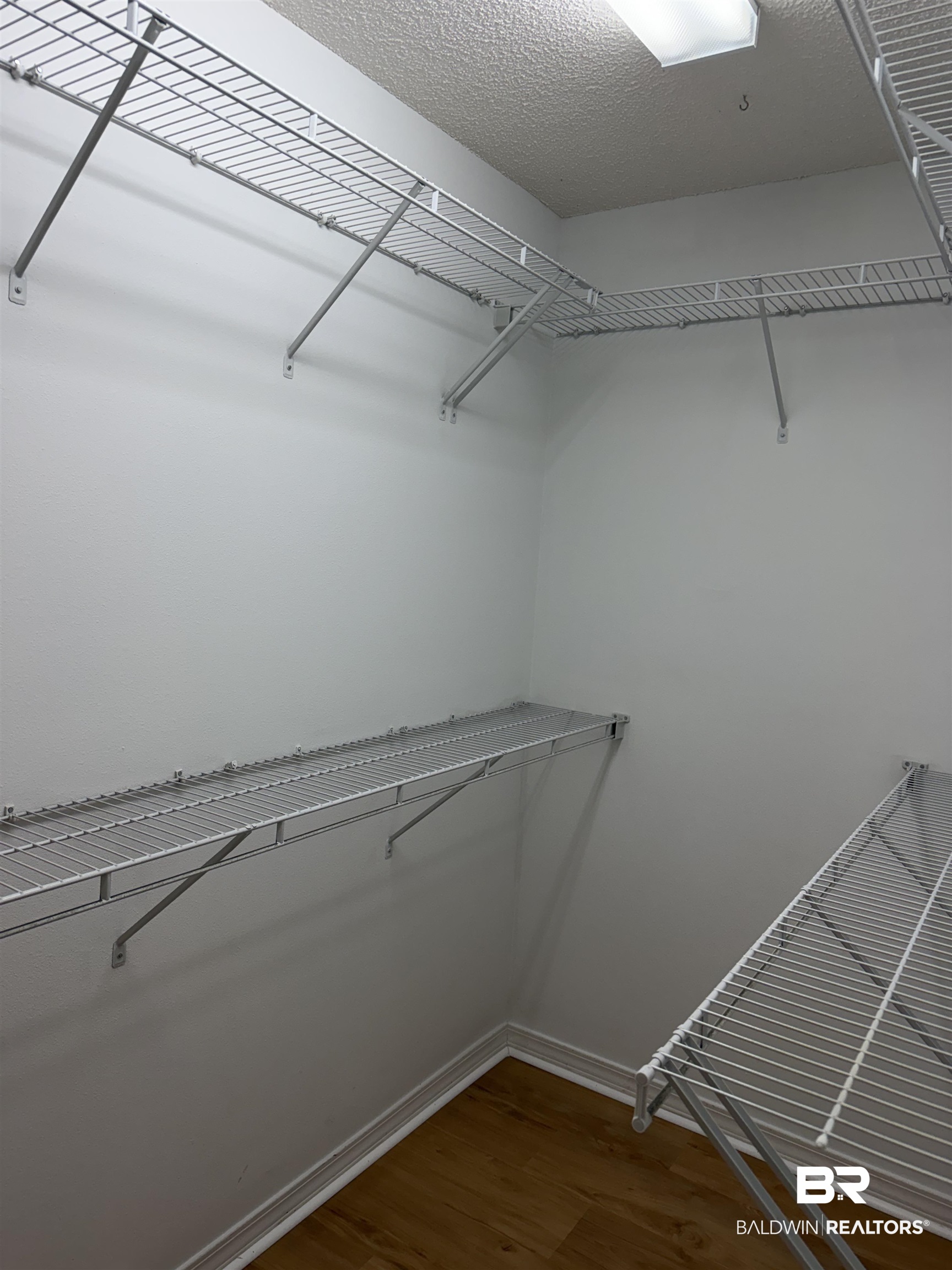 399480 | Photo 14