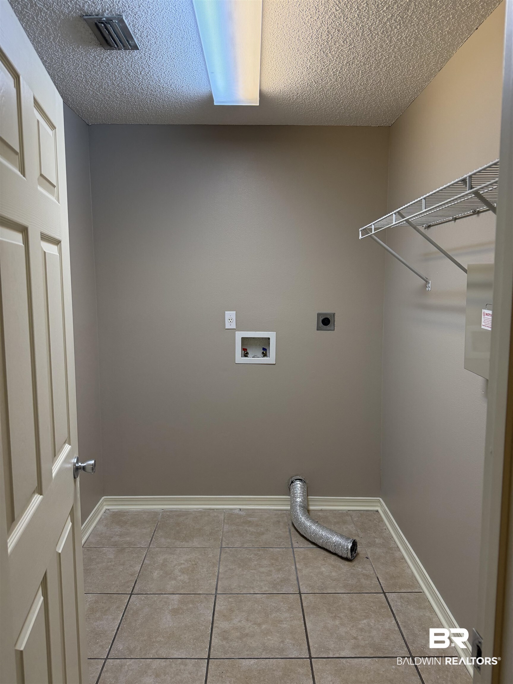 399480 | Photo 27