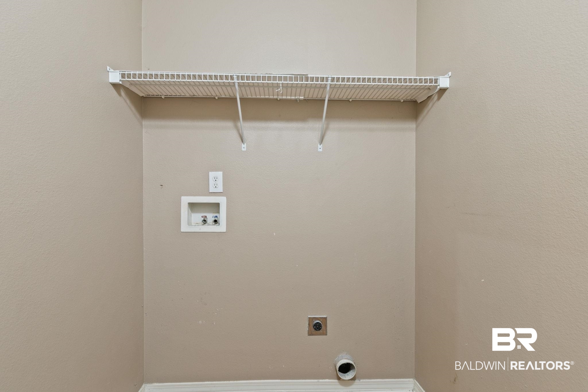 399440 | Photo 35