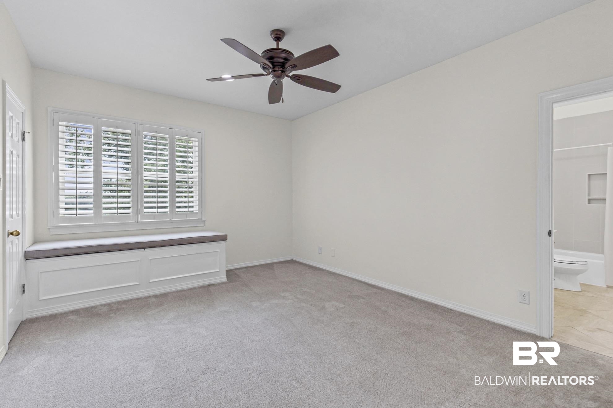 399156 | Photo 24