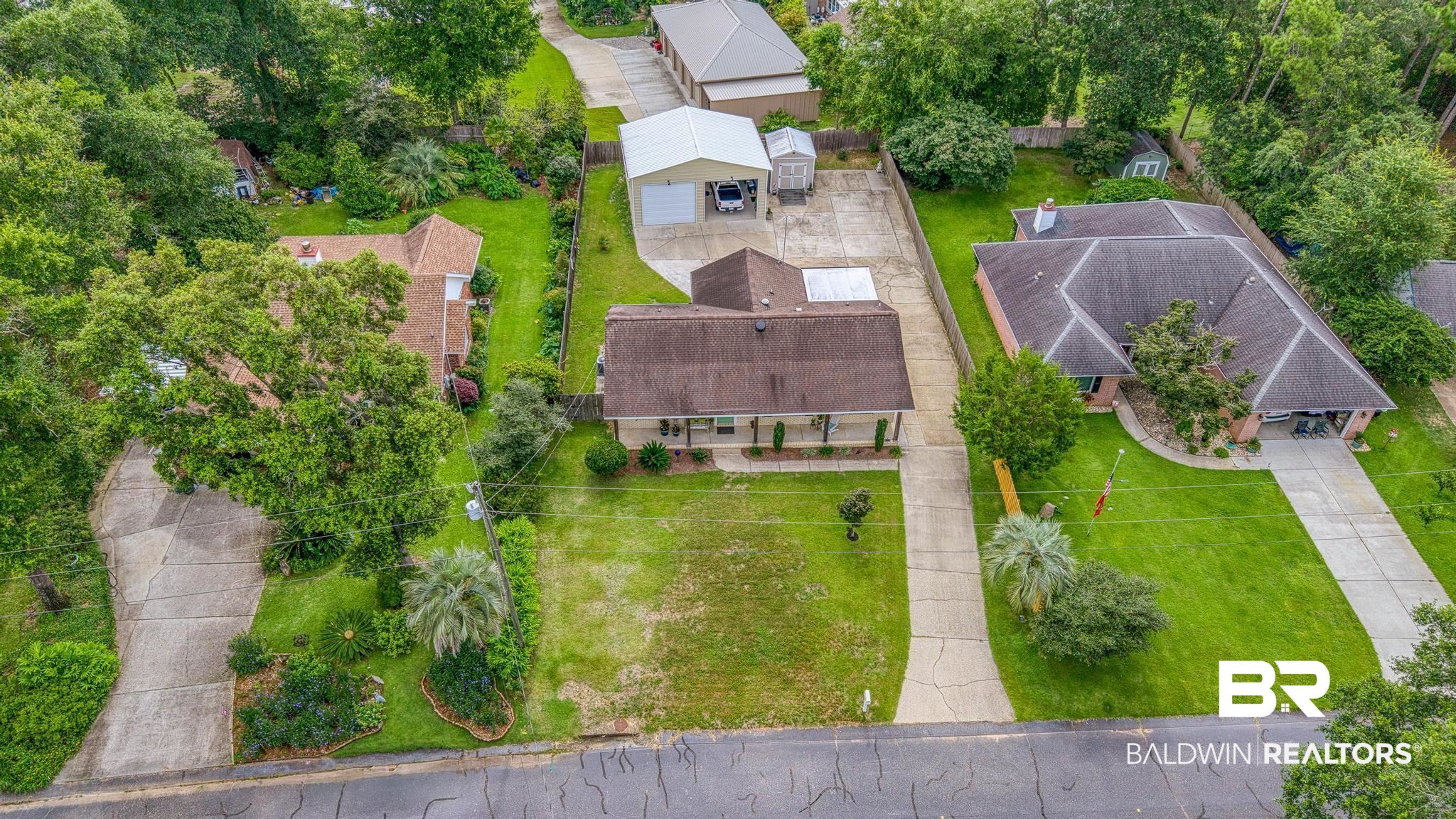 2nd image of 2808 Pine Ridge Dr, Lillian, AL 36549 | MLS# 399491