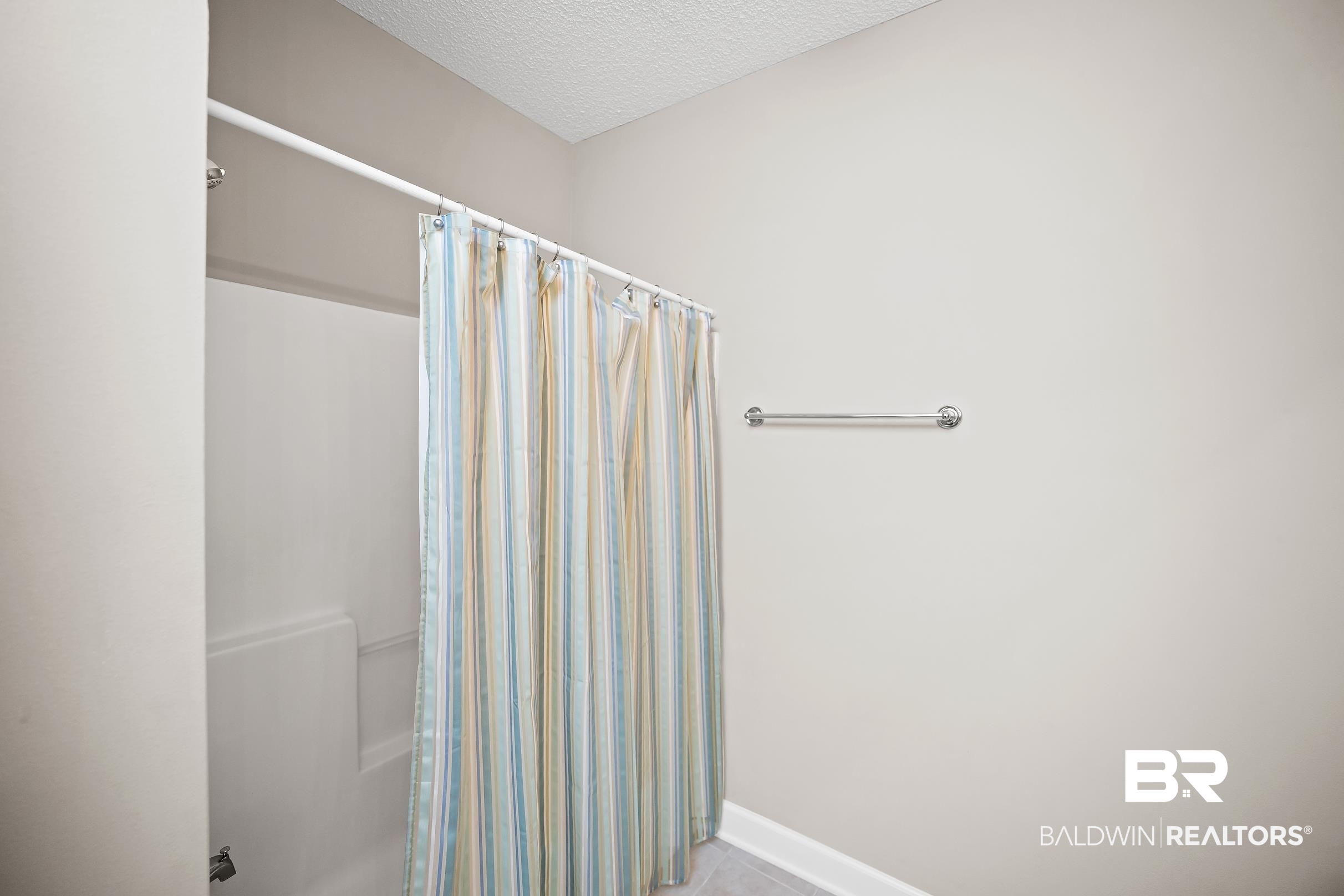 399499 | Photo 21