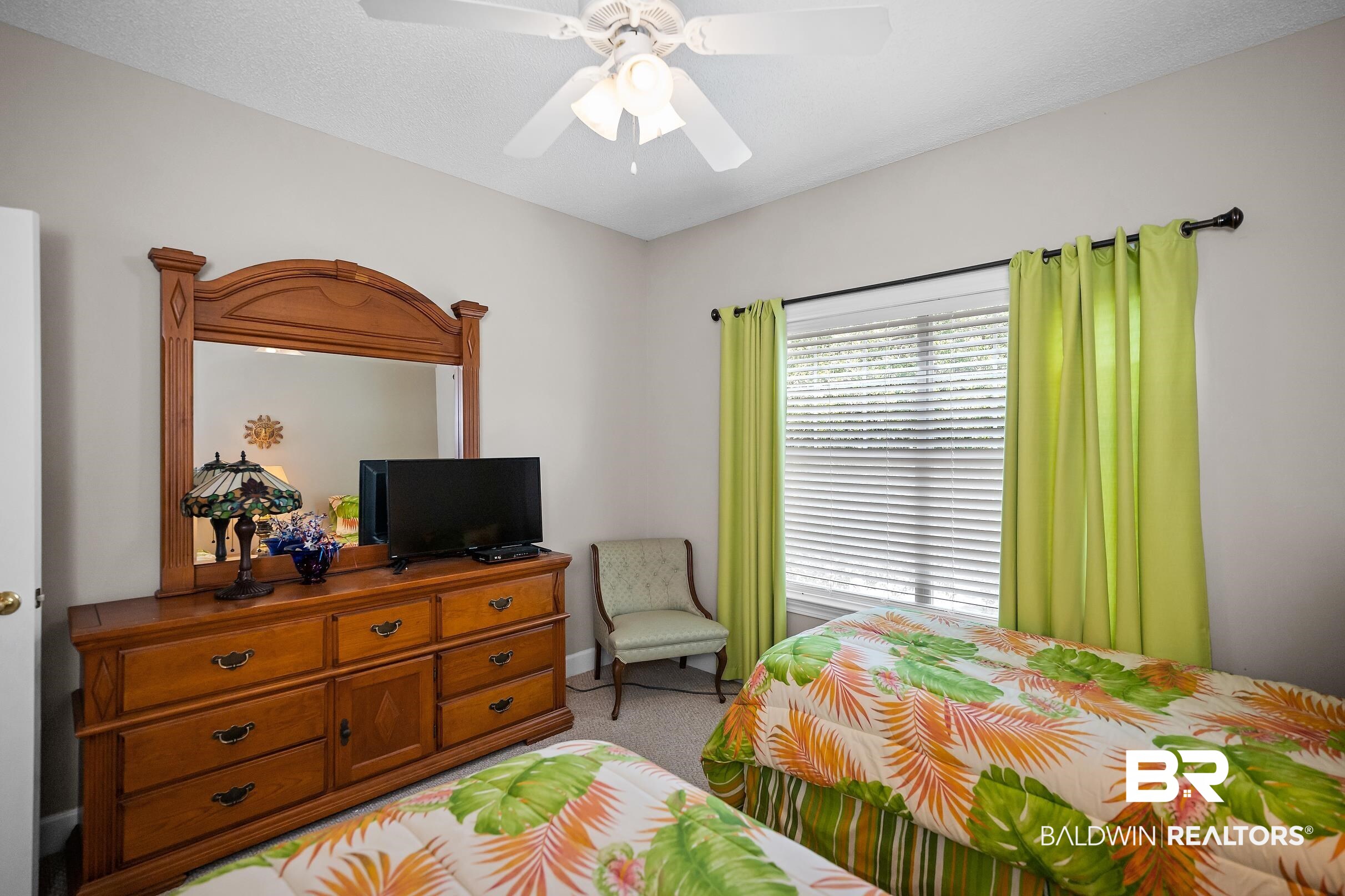 399499 | Photo 23