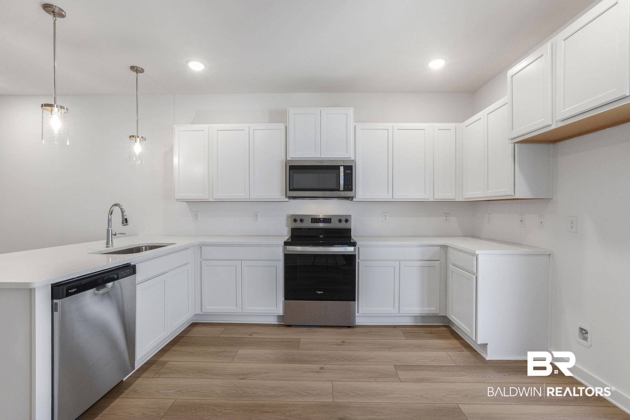 6243 CARPENTER Lane — photo 3