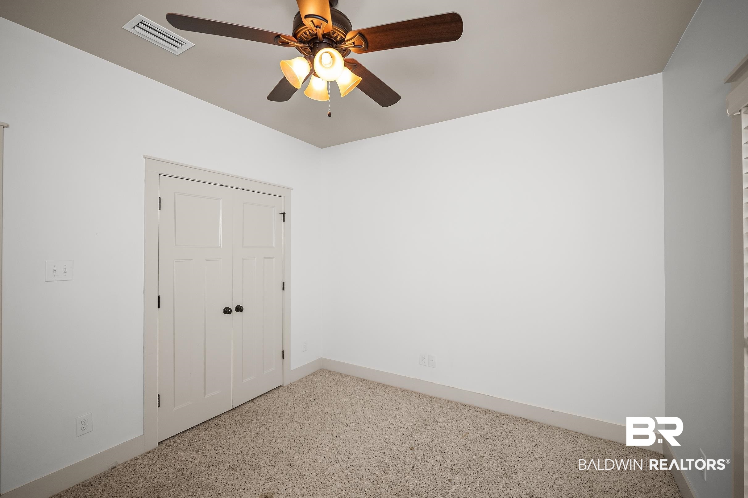 399508 | Photo 24