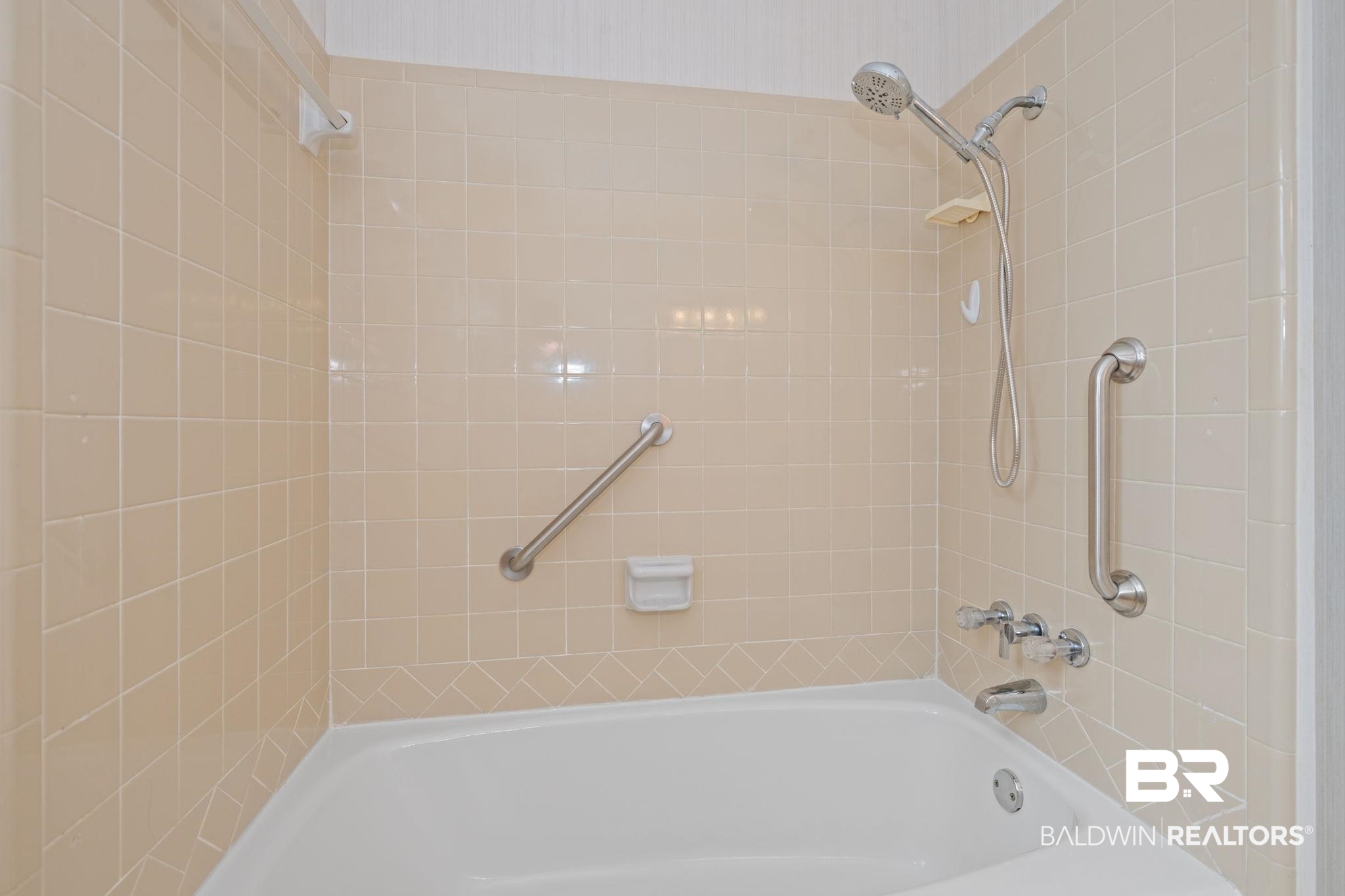 399524 | Photo 23