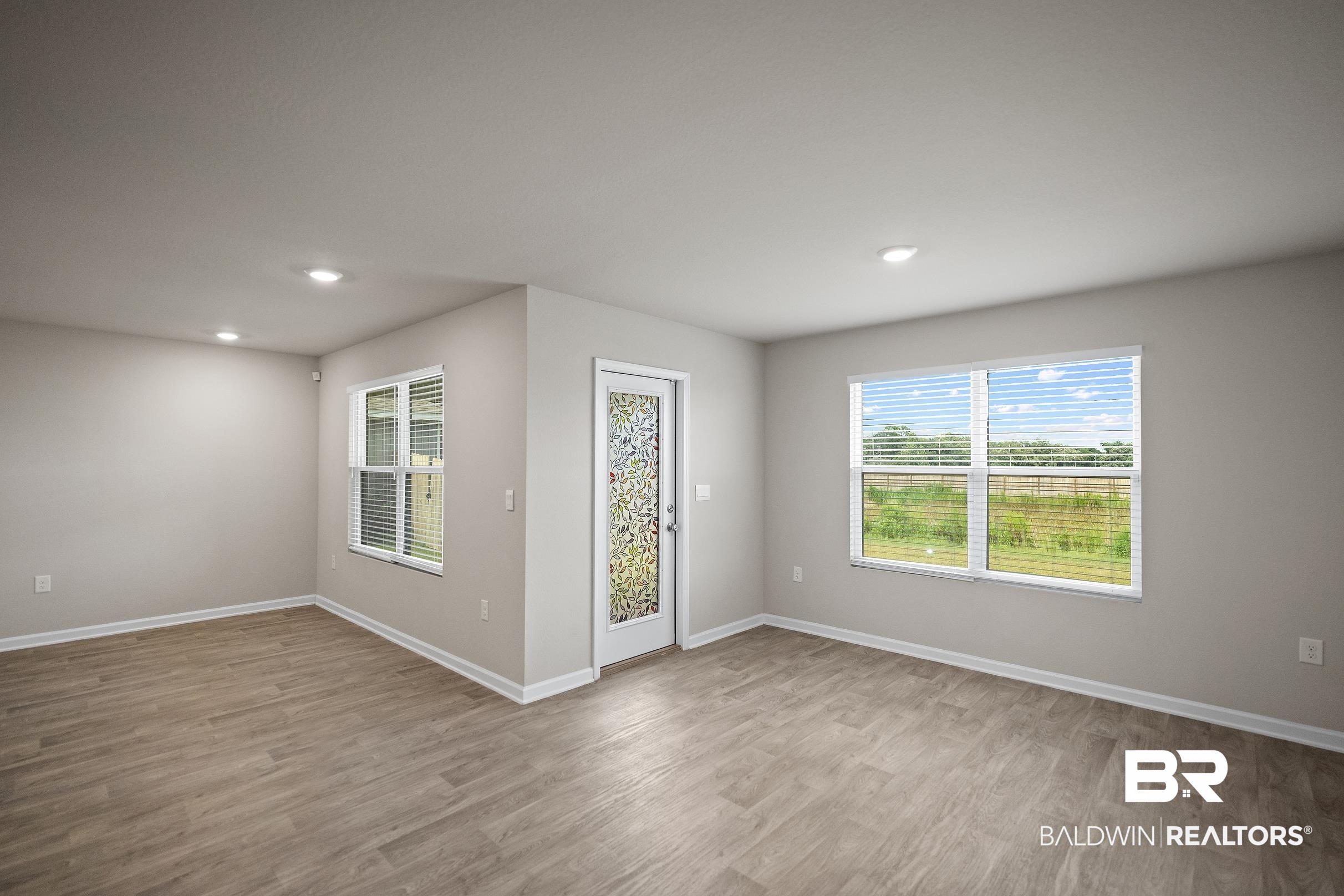3rd image of 12956 Prairie Fld Dr, Lillian, AL 36549 | MLS# 399539