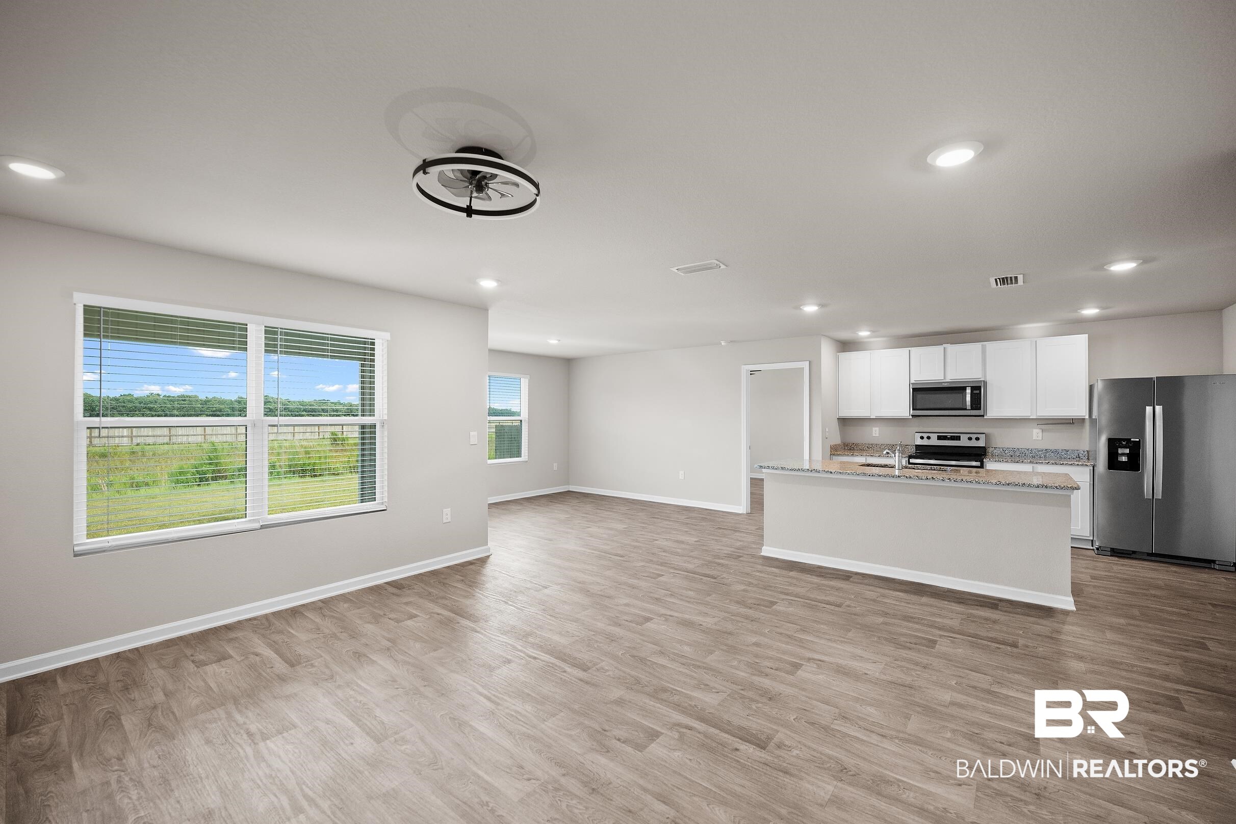 4th image of 12956 Prairie Fld Dr, Lillian, AL 36549 | MLS# 399539