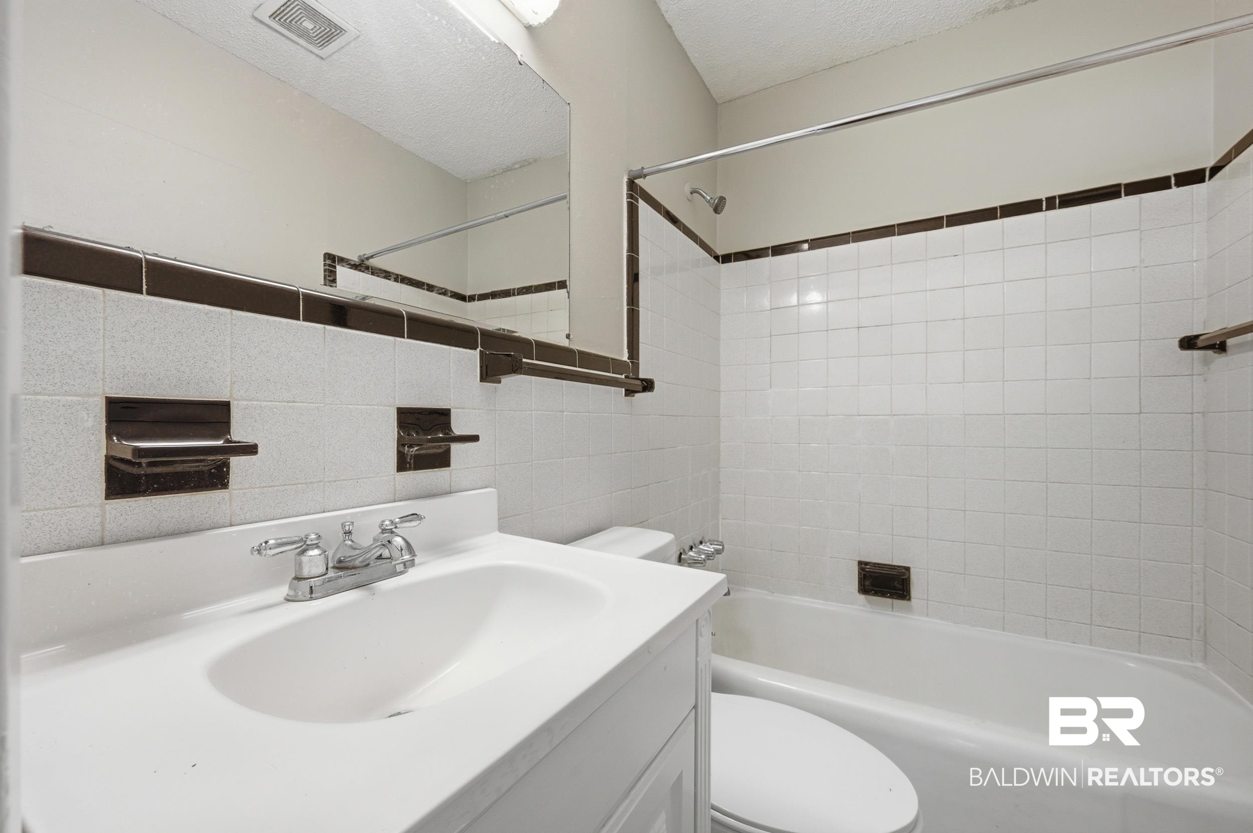 399510 | Photo 43