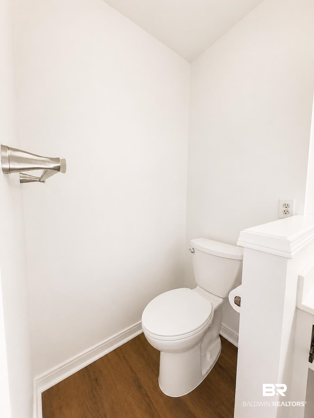 398911 | Photo 25