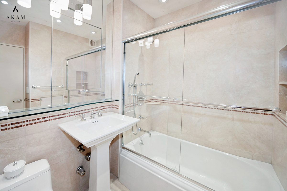 300 East 74th Street 2E Upper East Side New York NY 10021