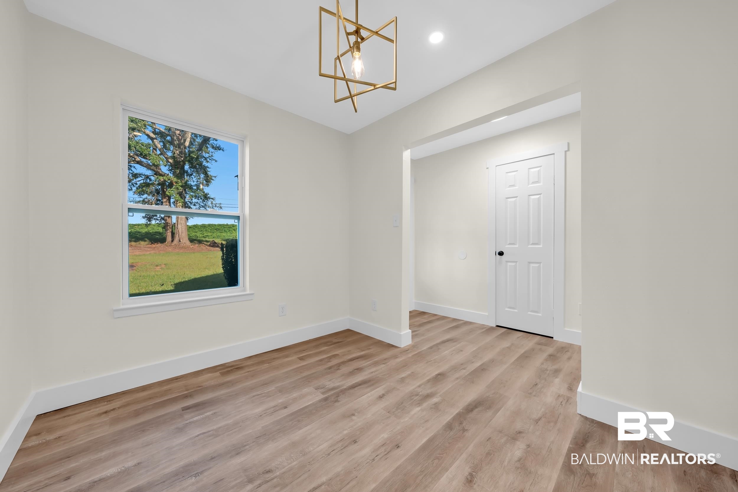 5th image of 5109 Mcdonald Rd, Theodore, AL 36582 | MLS# 399632