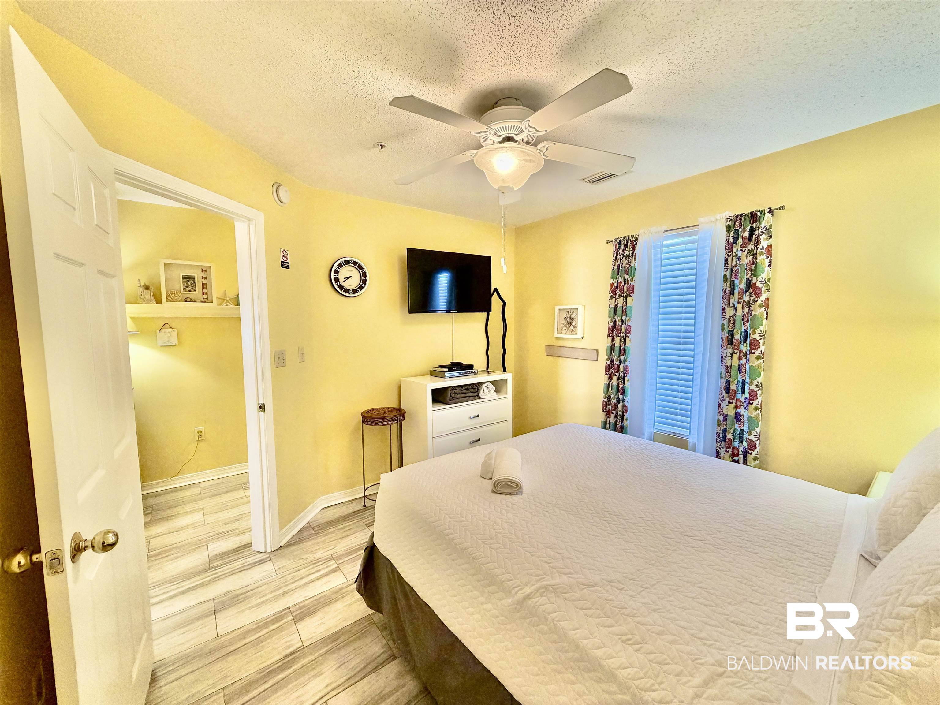 399670 | Photo 11