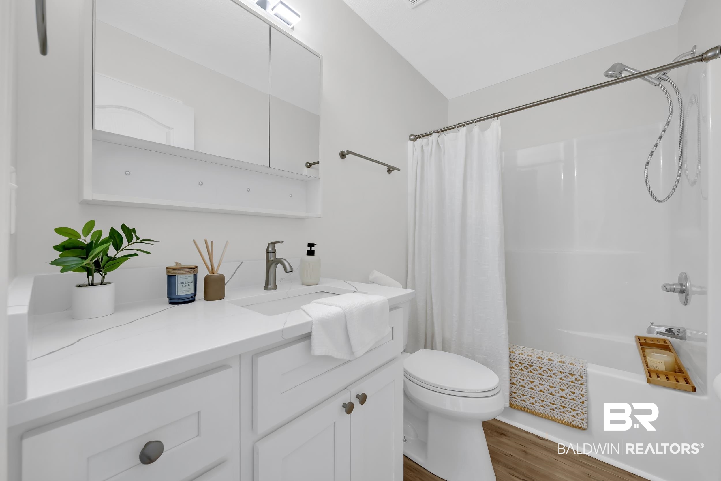 399732 | Photo 31