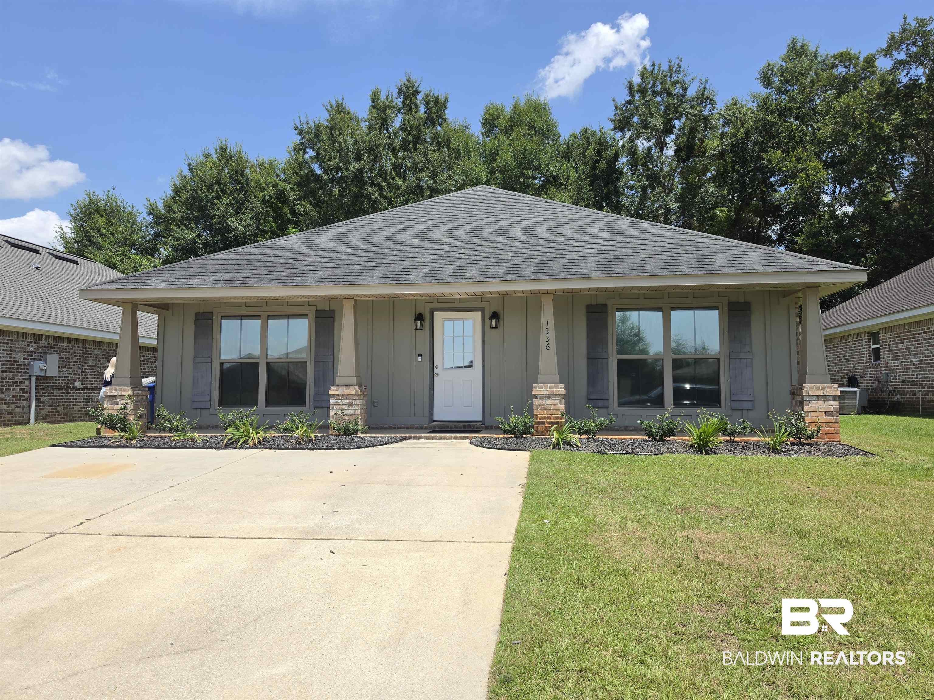 Homes for Sale in Heather Terrace