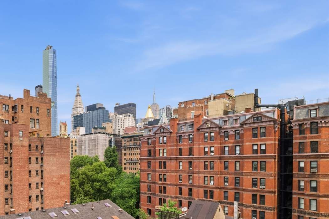 32 Gramercy Park South 10A Gramercy Park New York NY 10003