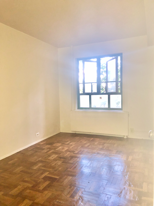 1565 Odell Street 1F Parkchester Bronx NY 10462