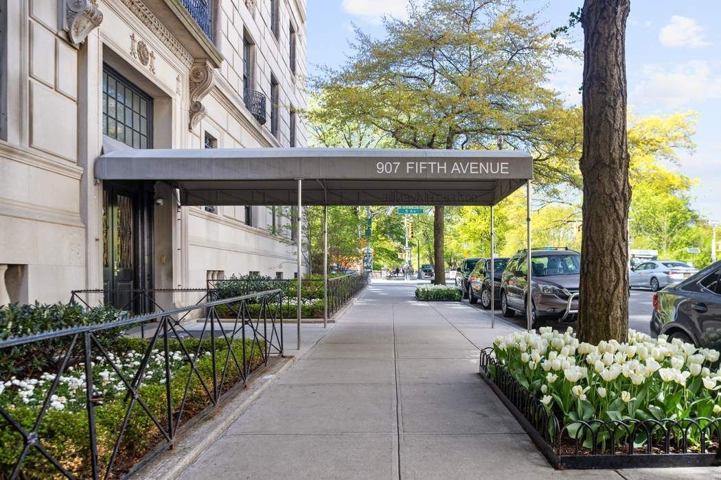907 Fifth Avenue 5F Upper East Side New York NY 10021