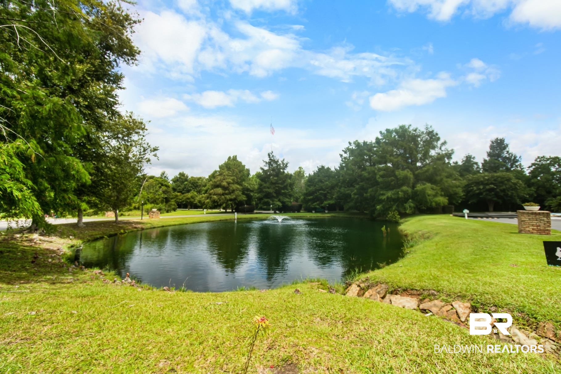 399850 | Photo 19