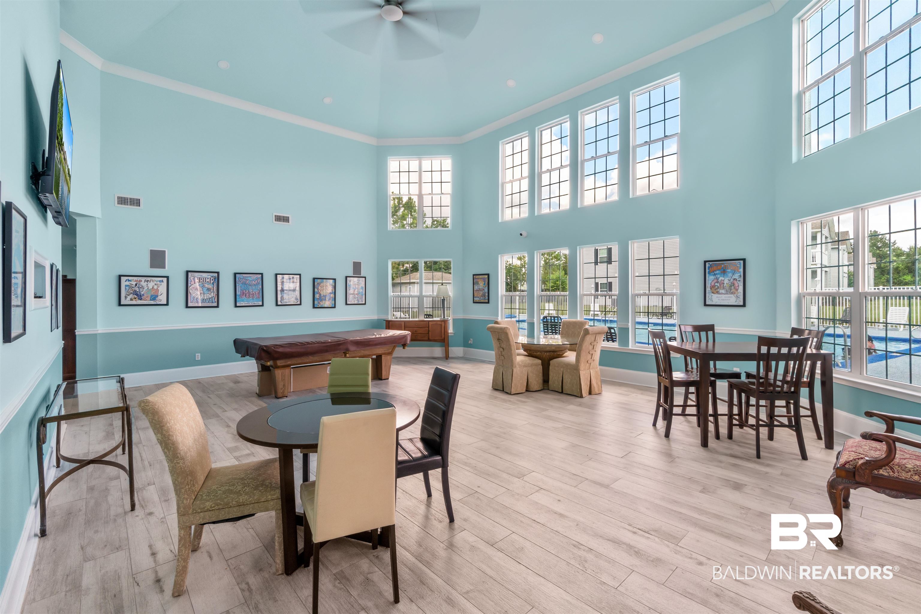 399817 | Photo 35