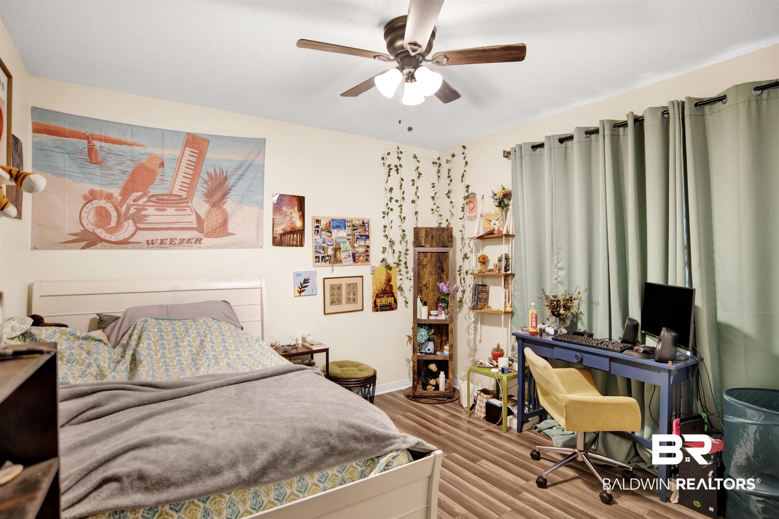 399845 | Photo 21