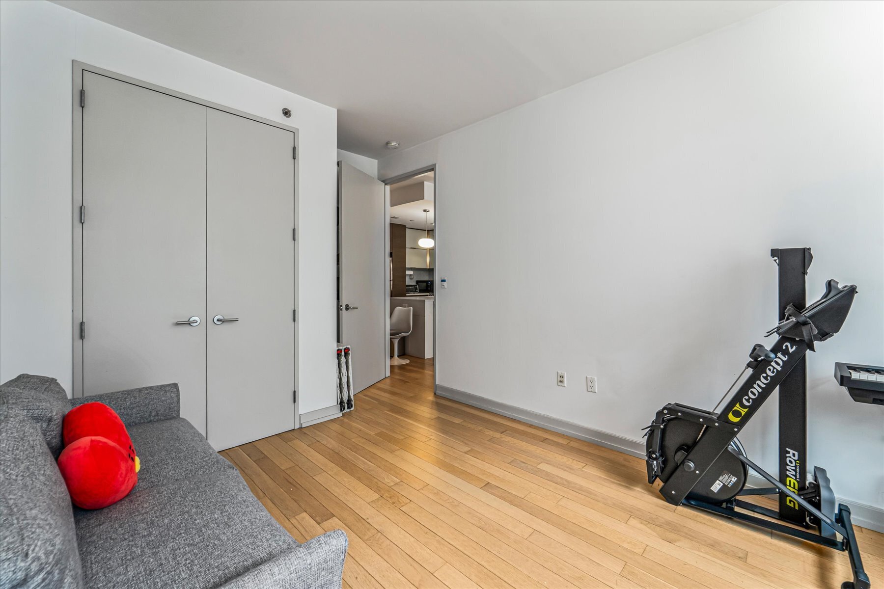 21-45 44th Drive Long Island City Queens NY 11101
