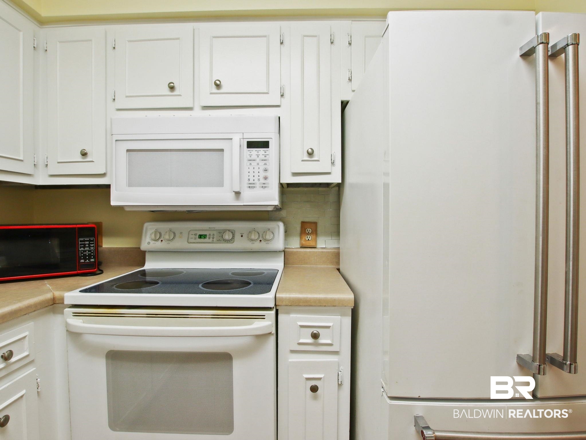 399902 | Photo 17