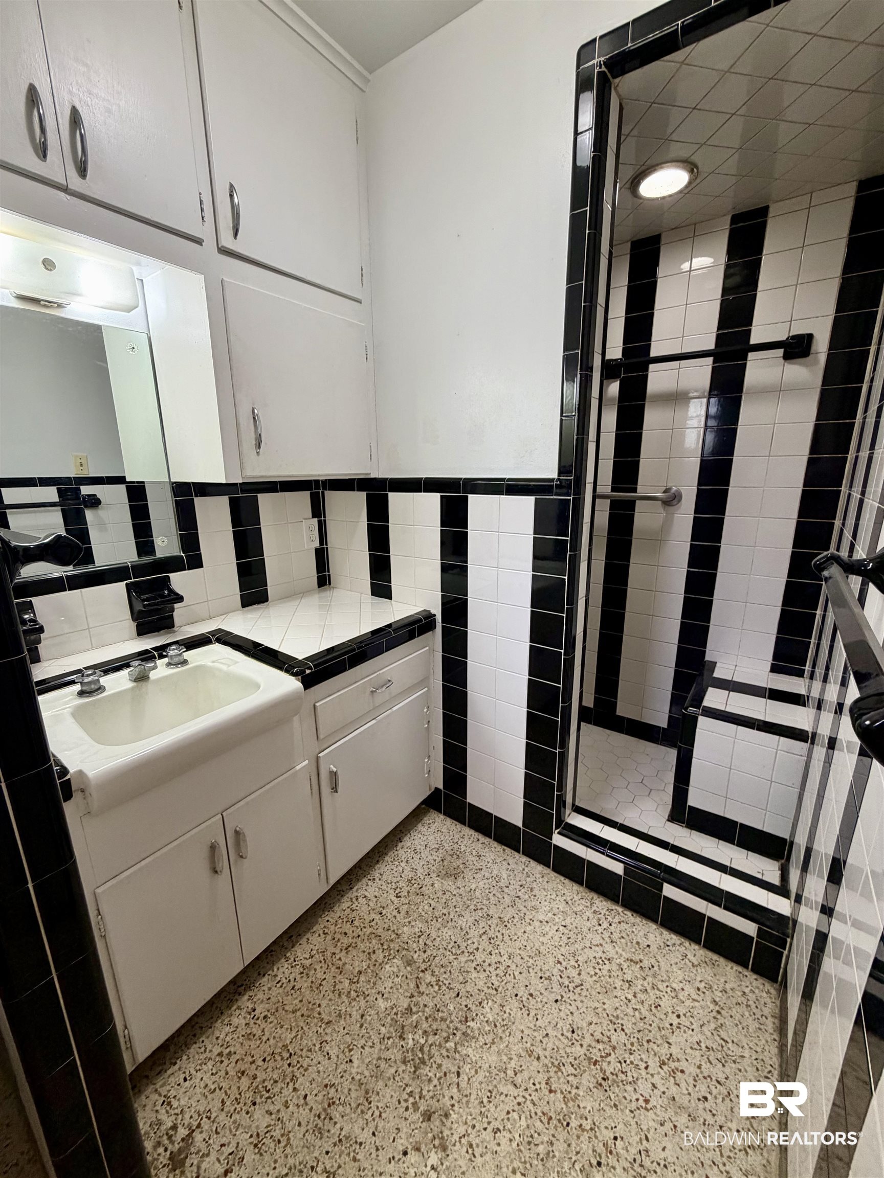 399611 | Photo 18
