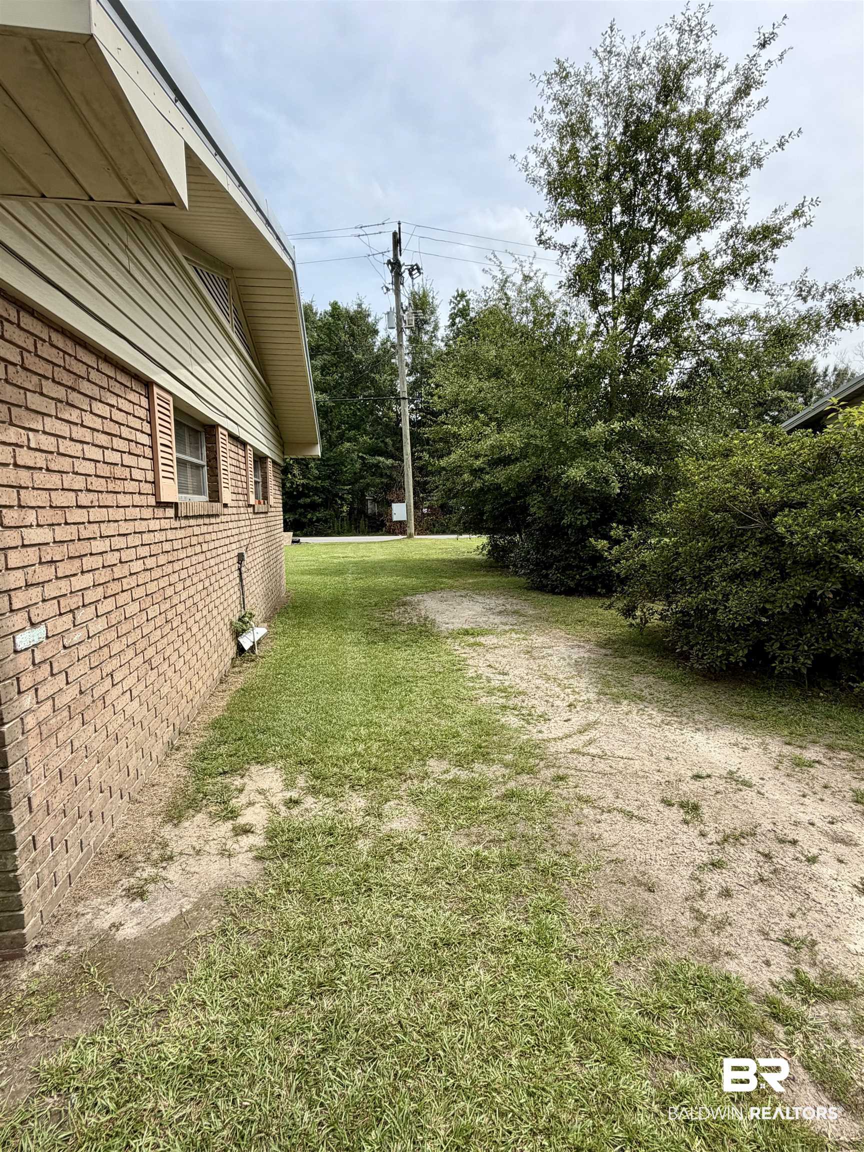 399611 | Photo 32
