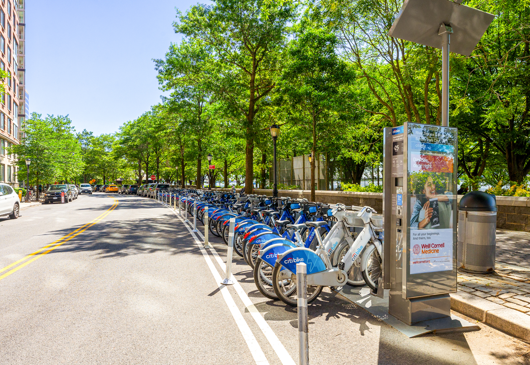 212 Warren Street Battery Park City New York NY 10282