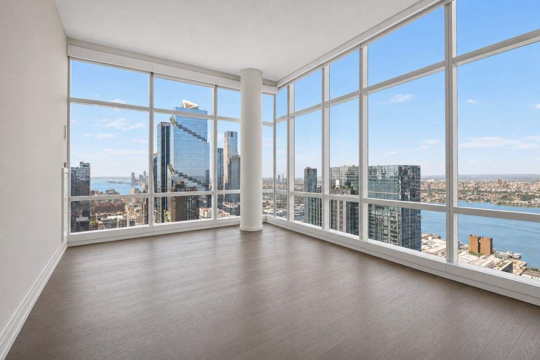 460 West 42nd Street Penthouse 1J Clinton New York NY 10036