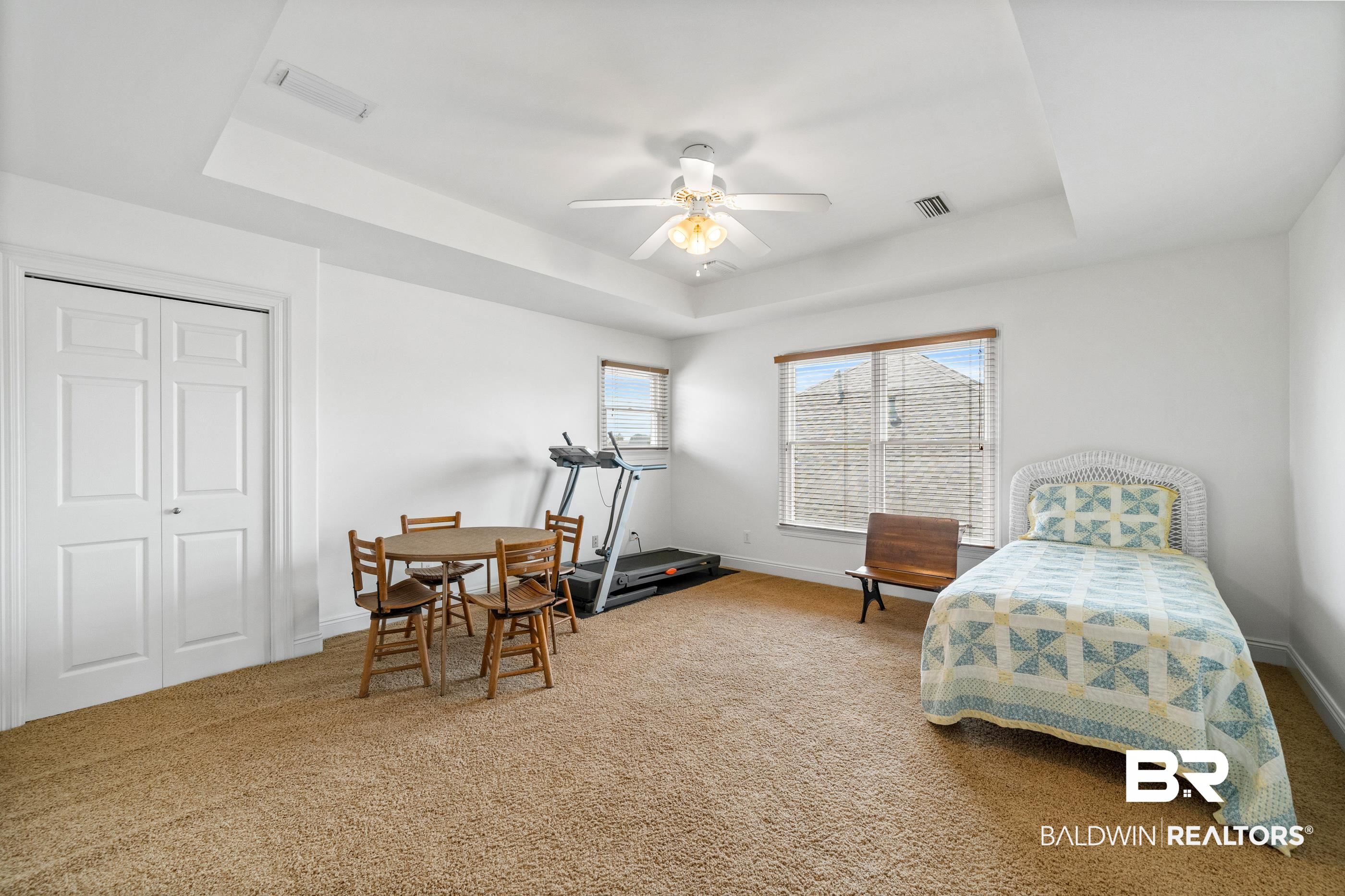 399600 | Photo 24