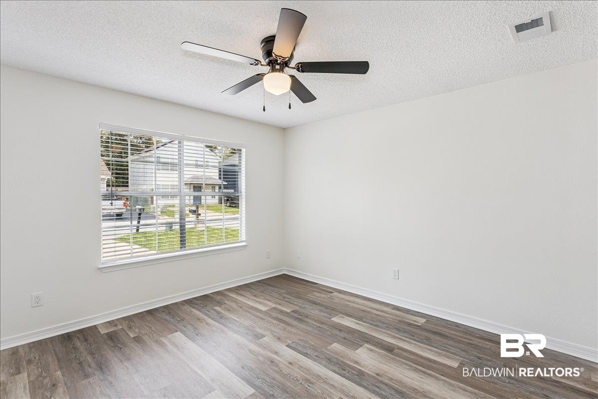 4th image of 7171 Heather Oaks Dr, Pensacola, FL 32506 | MLS# 400011