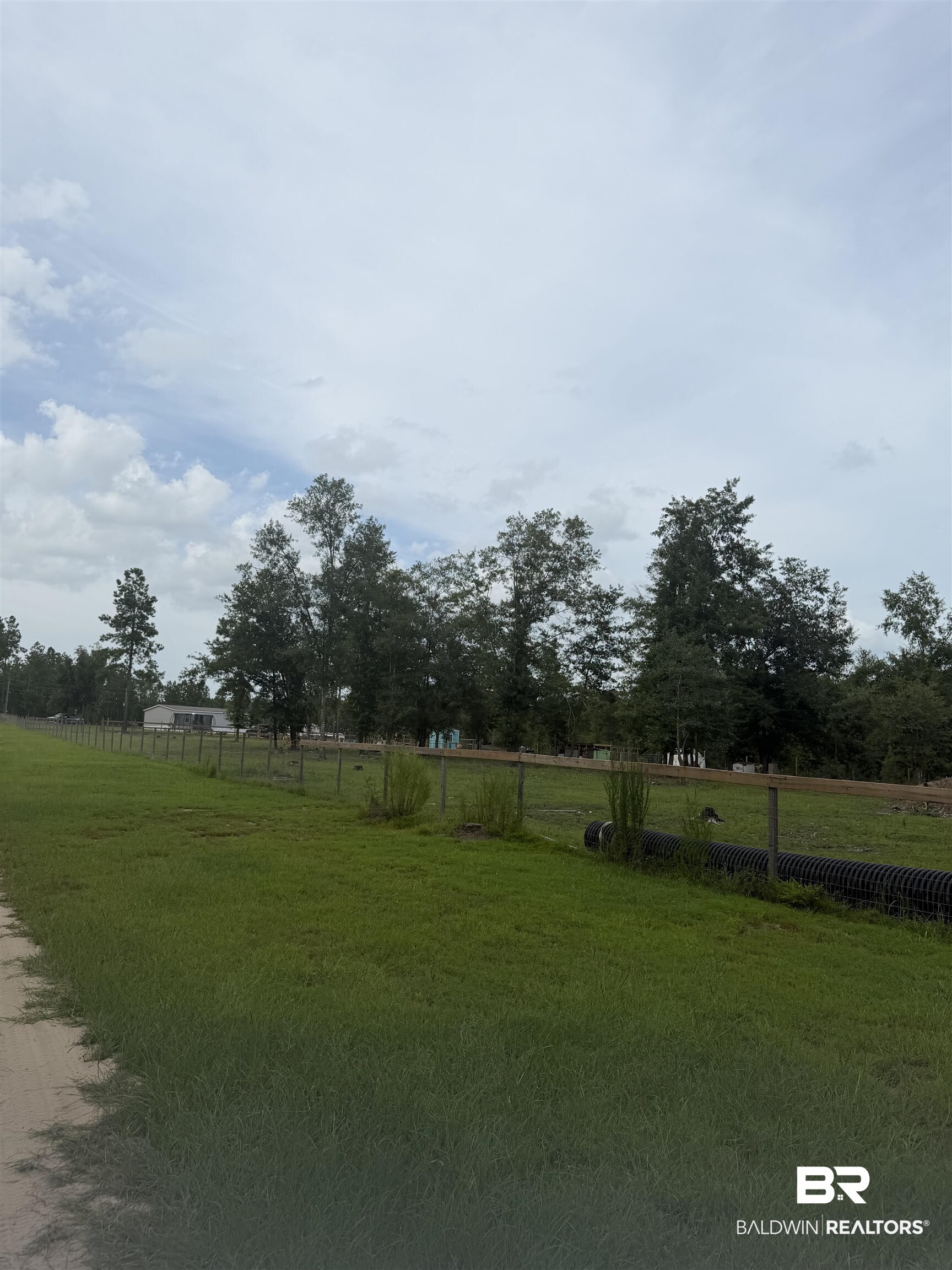 3rd image of 25592 Linholm Road, Robertsdale, AL 36567 | MLS# 400035