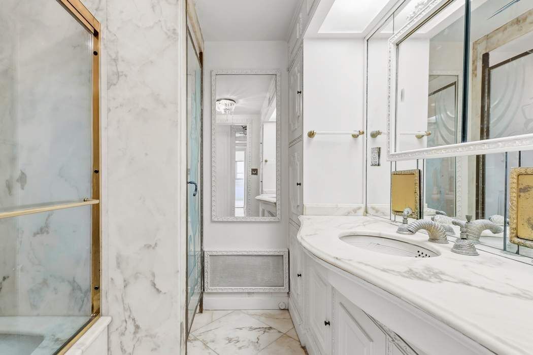 860 Fifth Avenue PHJ Upper East Side New York NY 10065