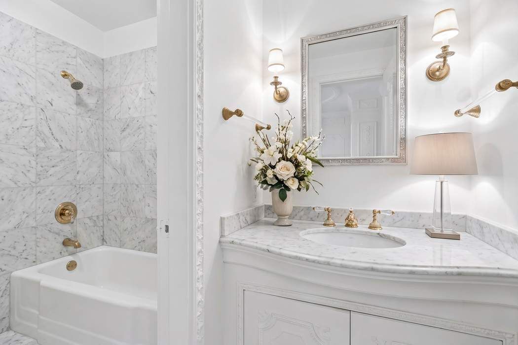 860 Fifth Avenue PHJ Upper East Side New York NY 10065