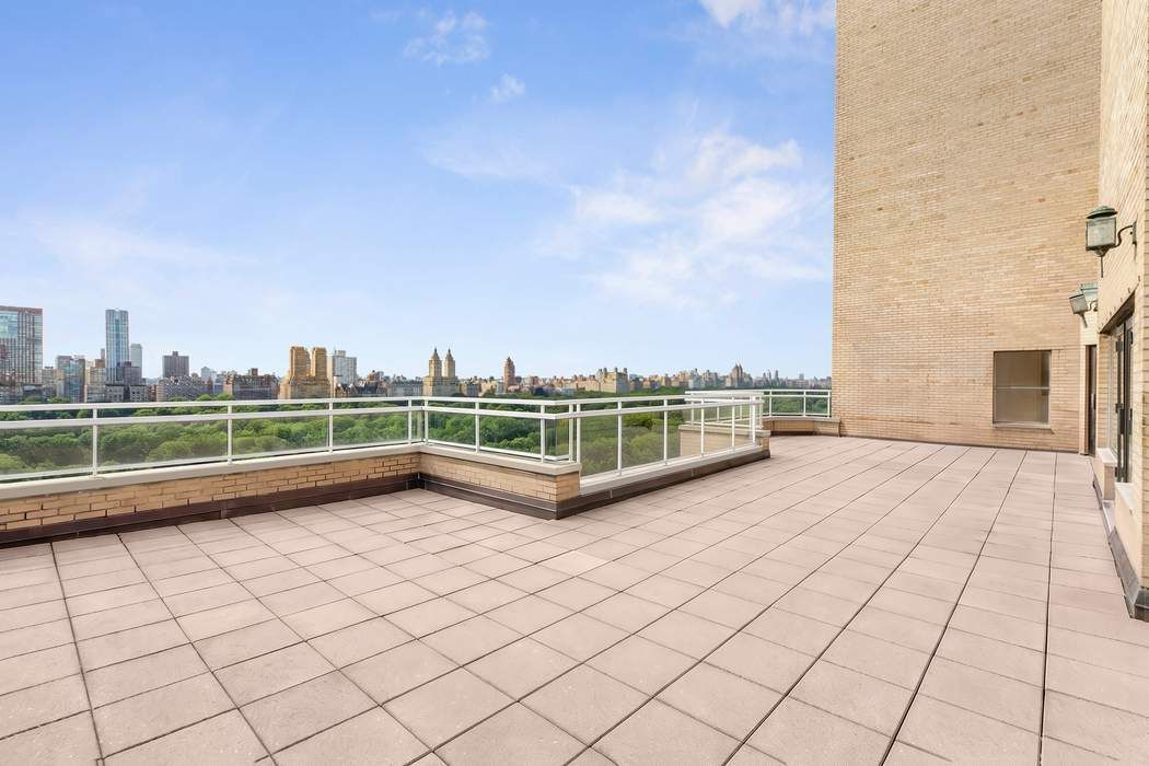 860 Fifth Avenue PHJ Upper East Side New York NY 10065