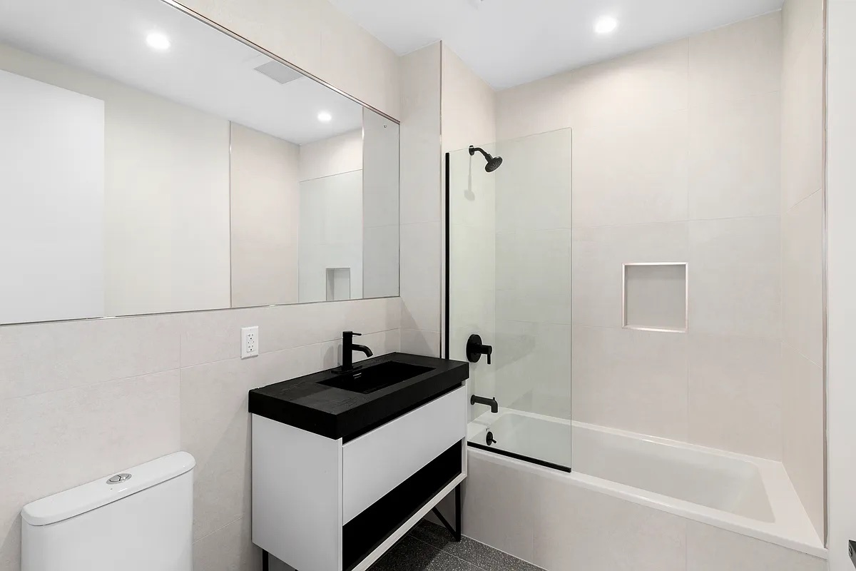 1060 Jefferson Avenue 4B Bushwick Brooklyn NY 11221